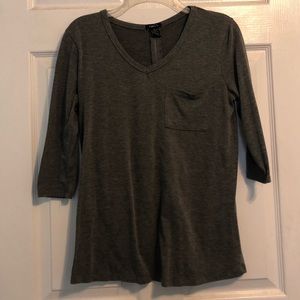 Rue21 Small Women’s Gray Shirt